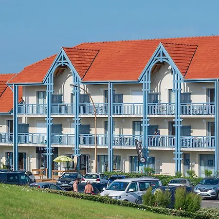 Seaside Retreat Near The Casino *